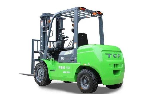 成都电动叉车低温环境下的电池管理